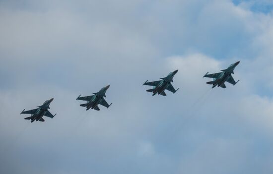 Victory Parade air display rehearsal in St Petersburg