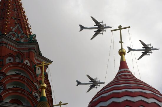 Military aircraft during Victory Day parade rehearsal