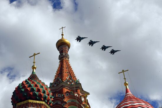 Military aircraft during Victory Day parade rehearsal