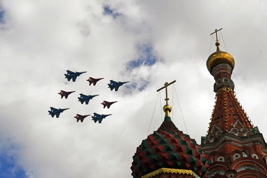 Military aircraft during Victory Day parade rehearsal