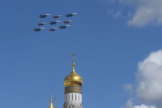 Military aircraft during Victory Day parade rehearsal