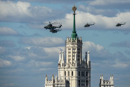 Military aircraft during Victory Day parade rehearsal