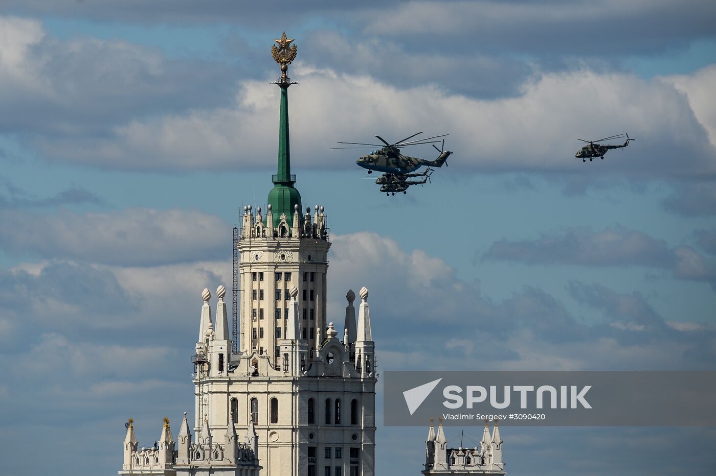 Military aircraft during Victory Parade rehearsal