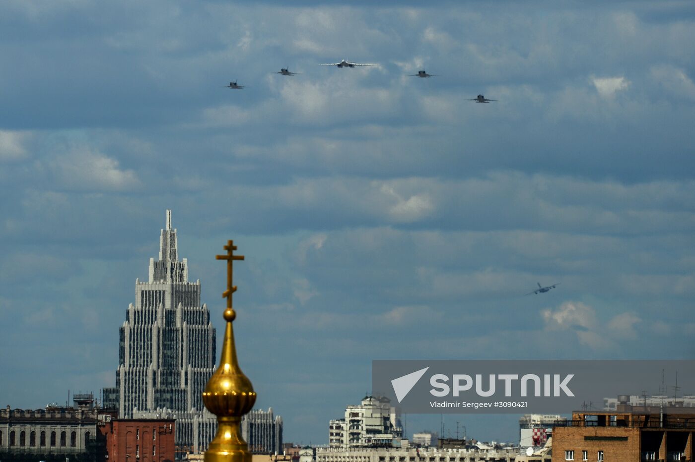 Military aircraft during Victory Parade rehearsal