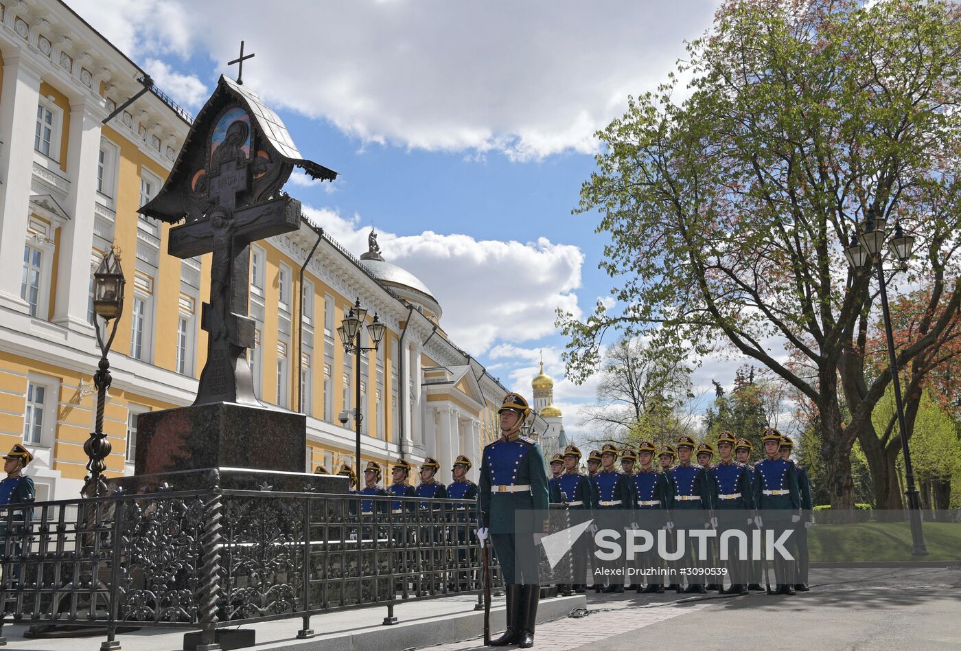 Cross unveiled at the Kremlin in honor of Grand Prince Sergei Aleksandrovich