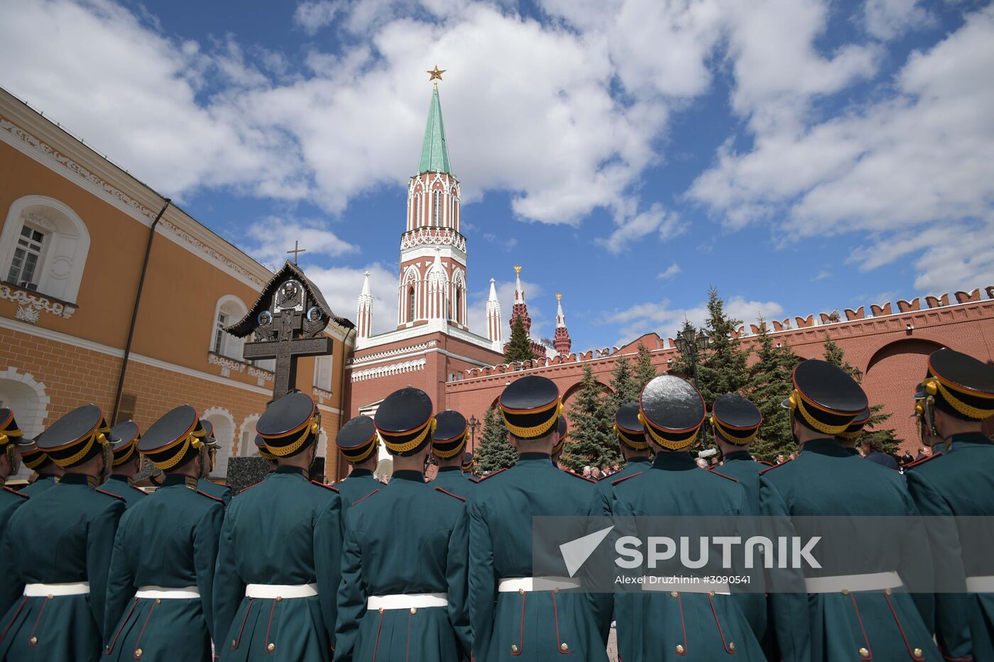 Cross unveiled at the Kremlin in honor of Grand Prince Sergei Aleksandrovich