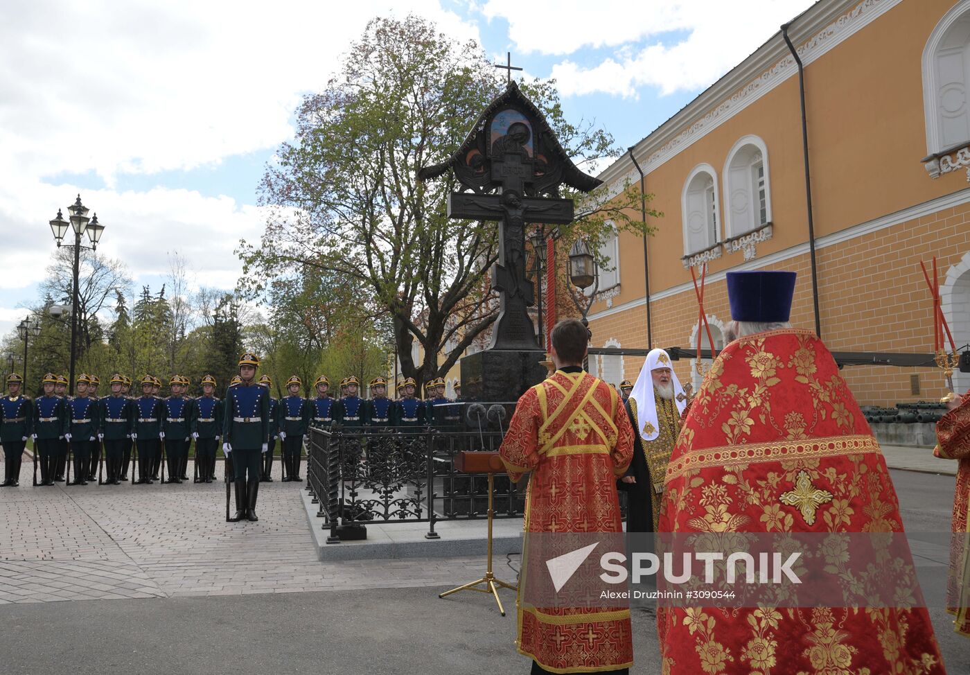 Cross unveiled at the Kremlin in honor of Grand Prince Sergei Aleksandrovich