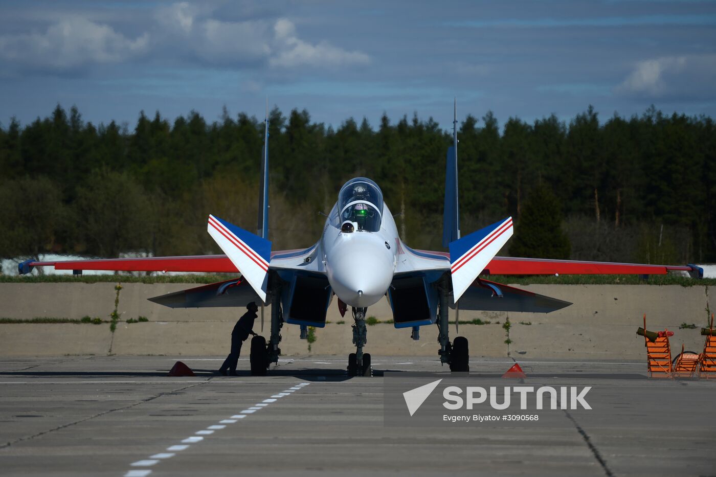 Rehearsal of Victory Day parade's airshow