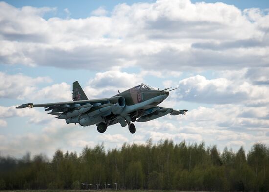 Rehearsal of Victory Day parade's airshow