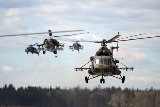 Rehearsal of Victory Day parade's airshow