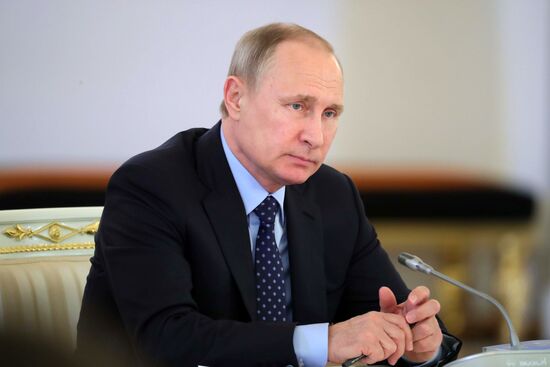 President Vladimir Putin holds meeting of State Council and Commission for Monitoring Socioeconomic Development