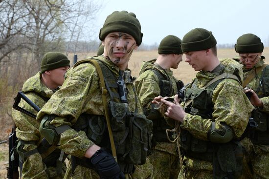 Training of Eastern MD motorized rifle formation in Khabarovsk