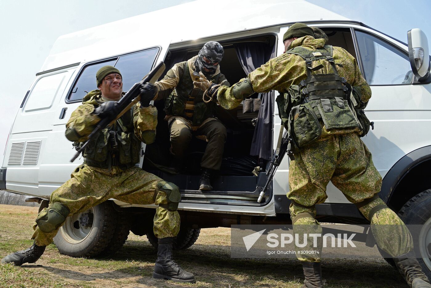 Training of Eastern MD motorized rifle formation in Khabarovsk