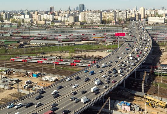 Rizhskaya elevated road in Moscow