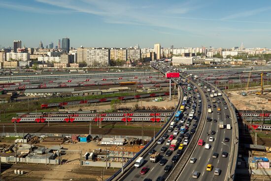 Rizhskaya elevated road in Moscow