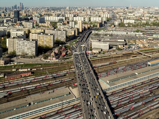 Rizhskaya elevated road in Moscow