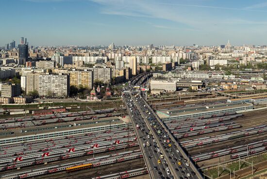 Rizhskaya elevated road in Moscow