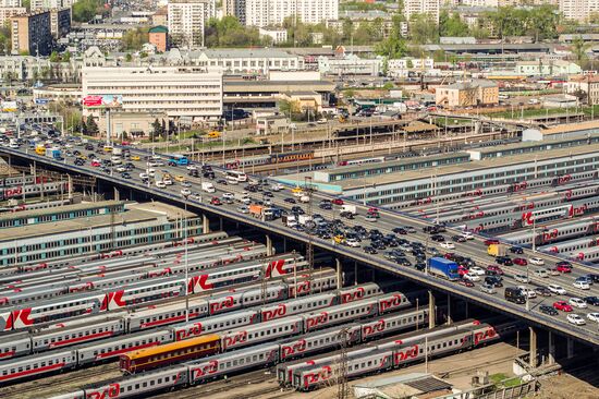 Rizhskaya elevated road in Moscow