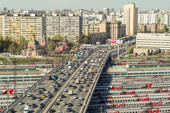 Rizhskaya elevated road in Moscow