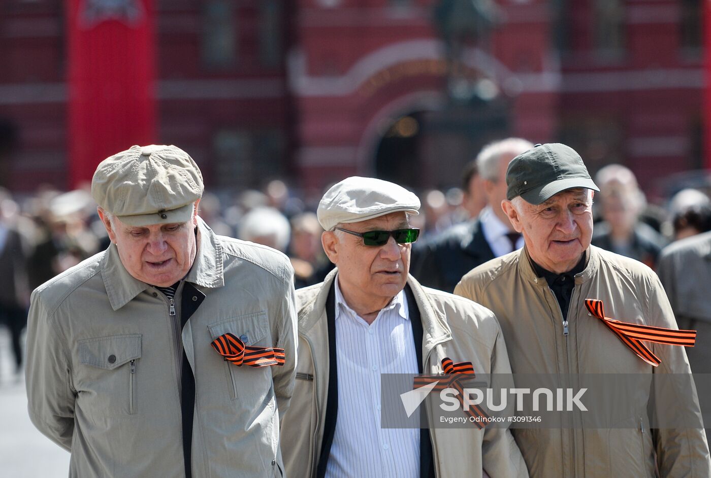 Moscow is decorated for celebrations of 72nd anniversary of victory in Great Patriotic War