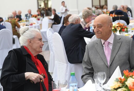 Reception for war vetrans on 72nd anniversary of victory in Great Patriotic War