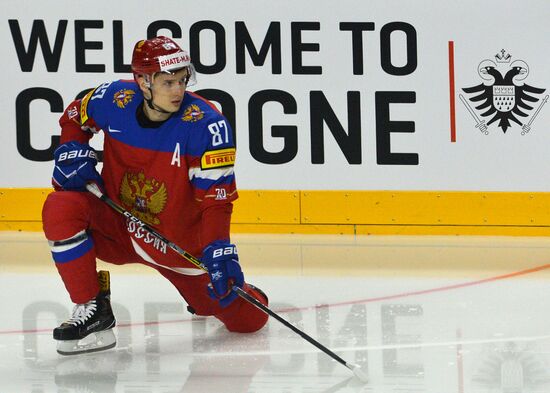 Ice Hockey World Championship. Sweden vs. Russia