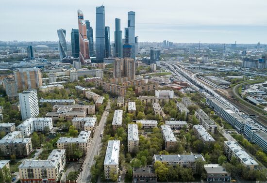 Five-storied apartment houses in Moscow covered by renovation program
