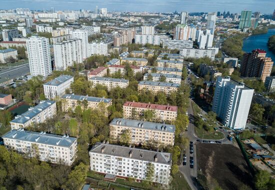 Five-storied apartment houses in Moscow covered by renovation program