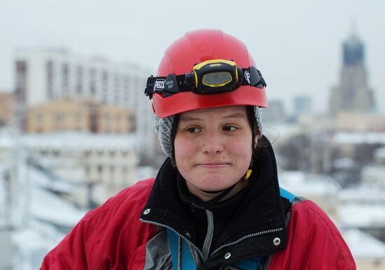 Non-traditional women's job. Industrial abseiler Kristina Melnikova