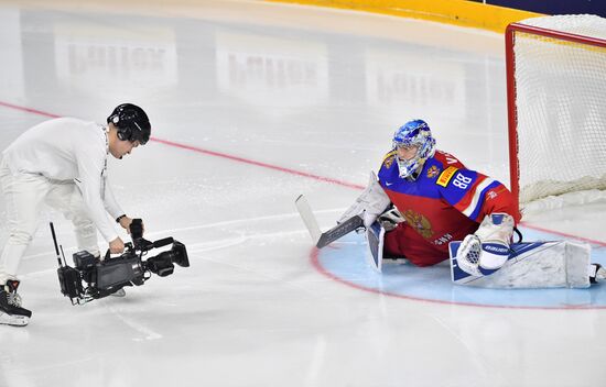 Ice Hockey World Championship. Sweden vs. Russia