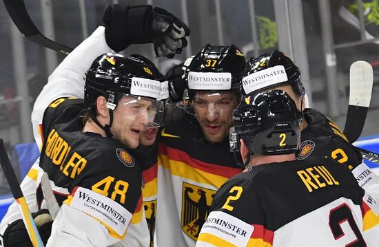 Ice Hockey World Championship. USA vs. Germany