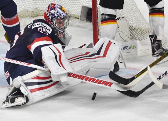 2017 IIHF World Championship. USA vs. Germany