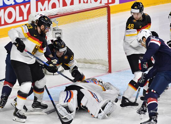 Ice Hockey World Championship. USA vs. Germany