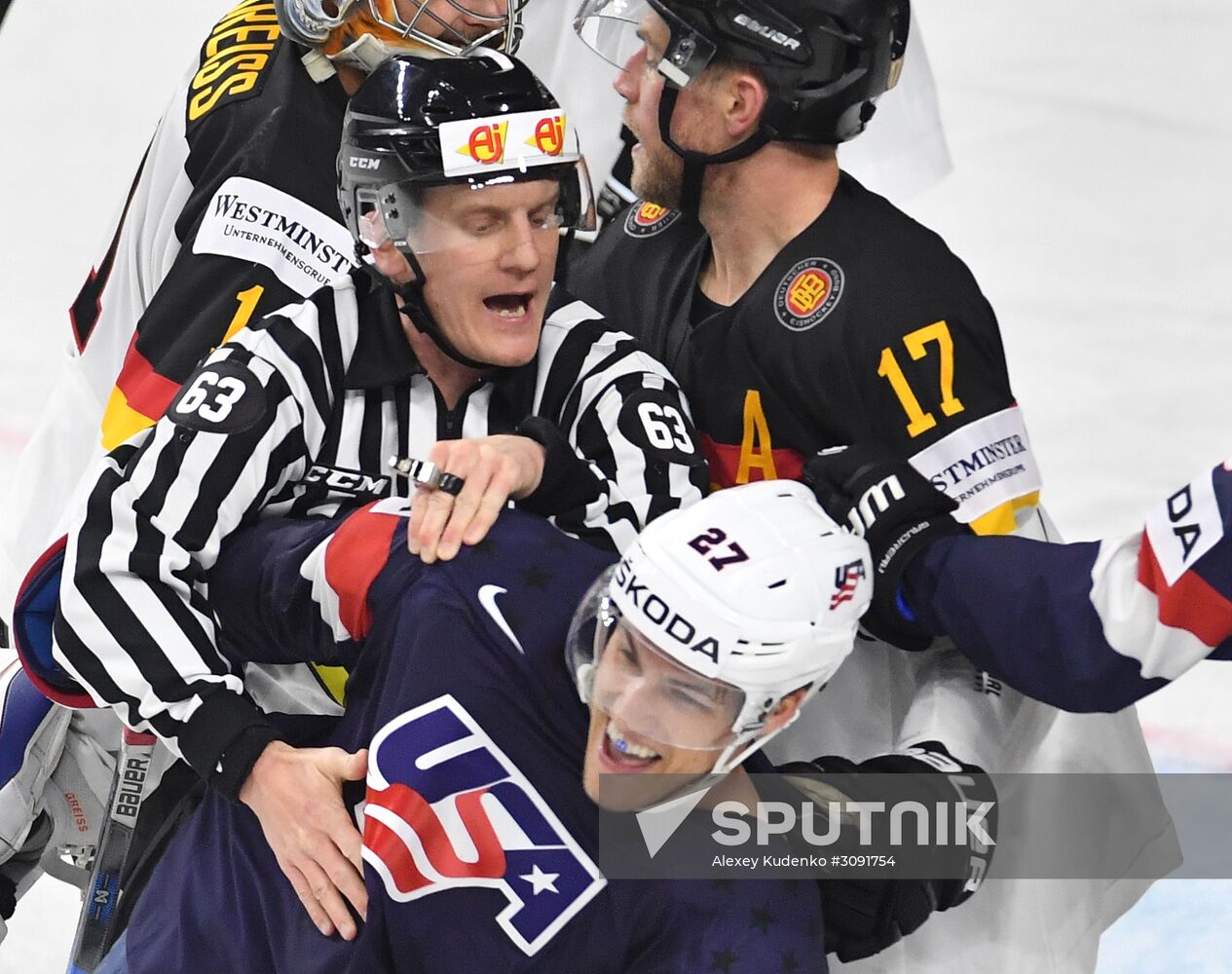 Ice Hockey World Championship. USA vs. Germany
