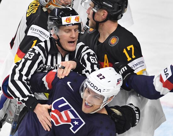 Ice Hockey World Championship. USA vs. Germany
