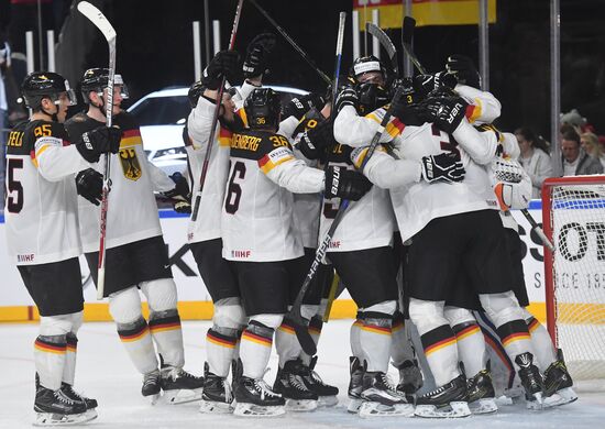 Ice Hockey World Championship. USA vs. Germany