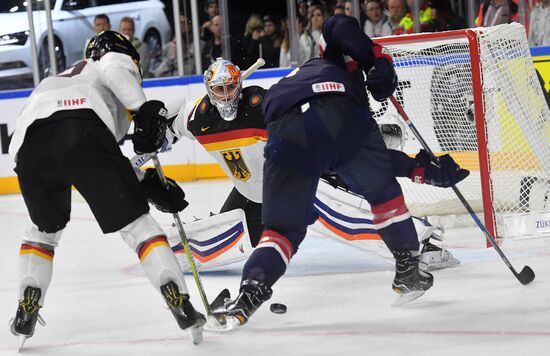 Ice Hockey World Championship. USA vs. Germany