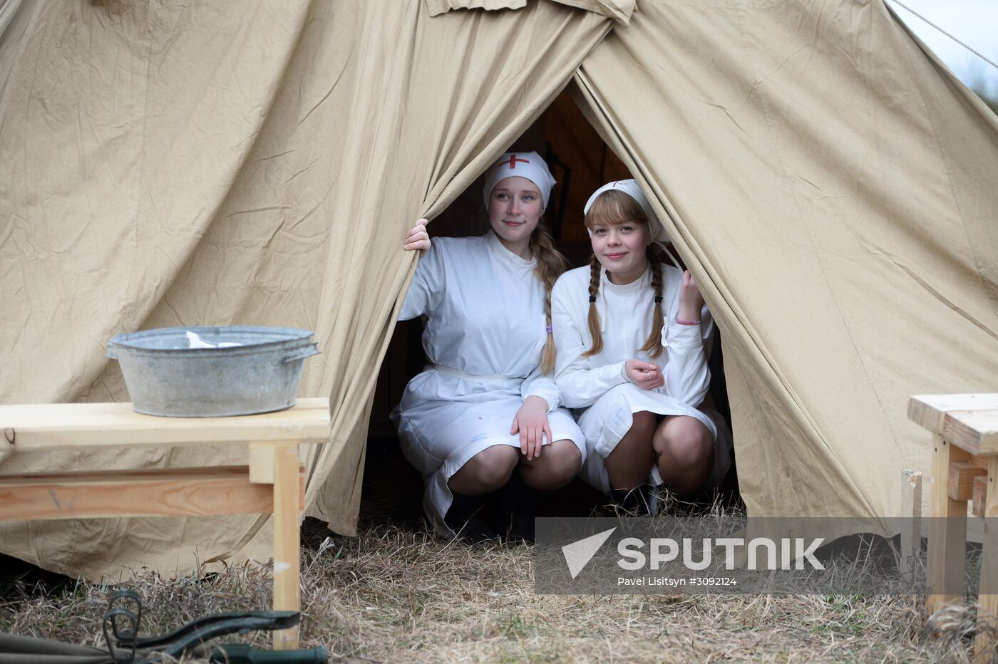 Military-historical reenactment in Yekaterinburg