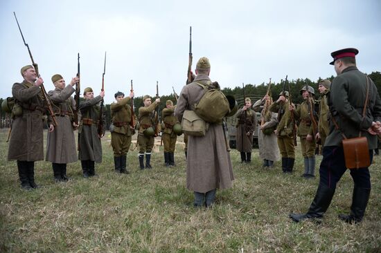 Military-historical reenactment in Yekaterinburg