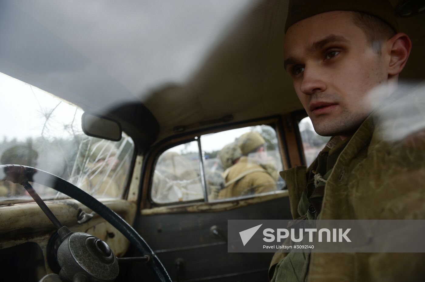 Military-historical reenactment in Yekaterinburg