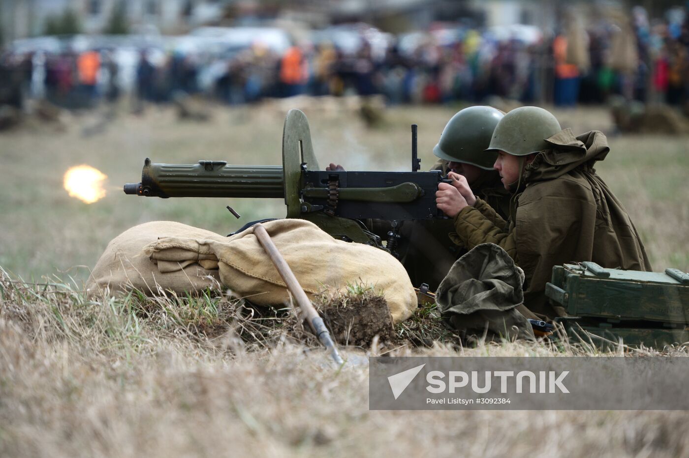 Military-historical reenactment in Yekaterinburg