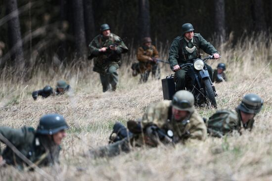Military-historical reenactment in Yekaterinburg