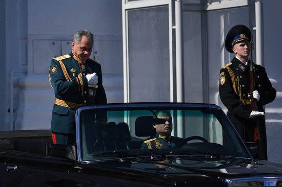 Dress rehearsal of military parade marking 72nd anniversary of Victory in Great Patriotic War