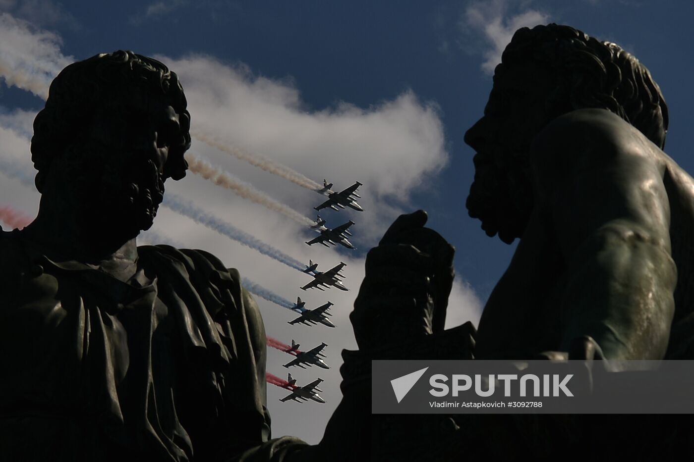 Final rehearsal of military parade marking 72nd anniversary of victory in Great Patriotic War