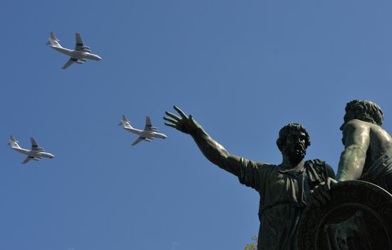 Dress rehearsal of military parade marking 72nd anniversary of Victory in Great Patriotic War