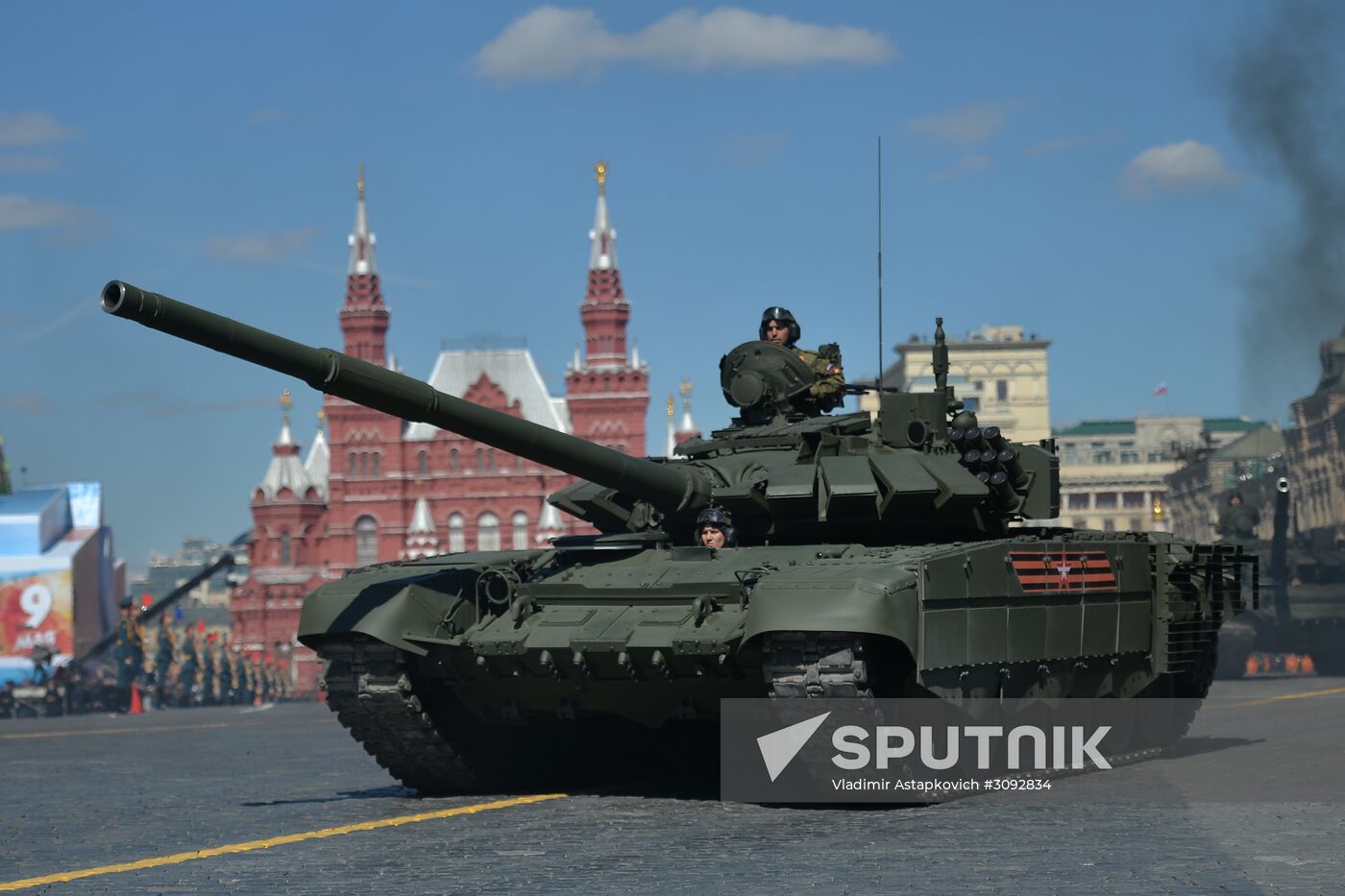 Final rehearsal of military parade marking 72nd anniversary of victory in Great Patriotic War