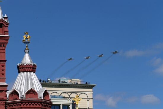 Dress rehearsal of military parade marking 72nd anniversary of Victory in Great Patriotic War