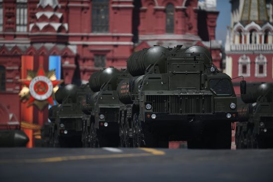 Final rehearsal of military parade marking 72nd anniversary of victory in Great Patriotic War