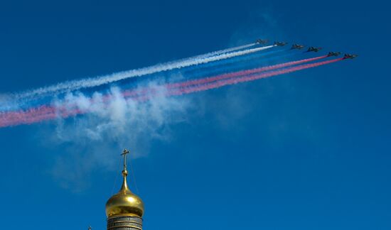 Dress rehearsal of military parade marking 72nd anniversary of Victory in Great Patriotic War