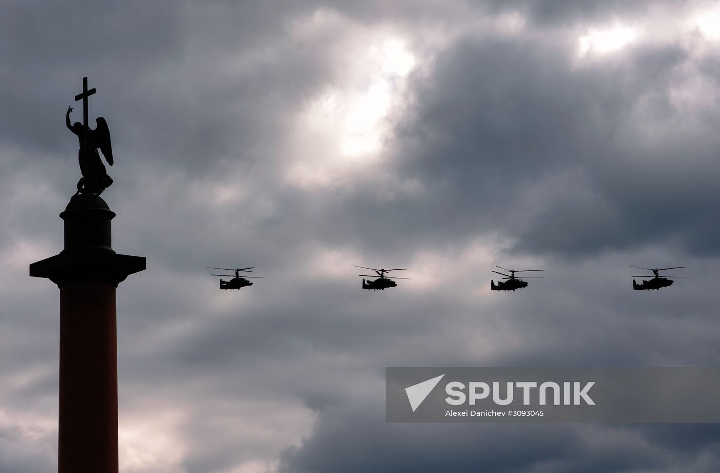 Run-through of Victory Day parade in St. Petersburg